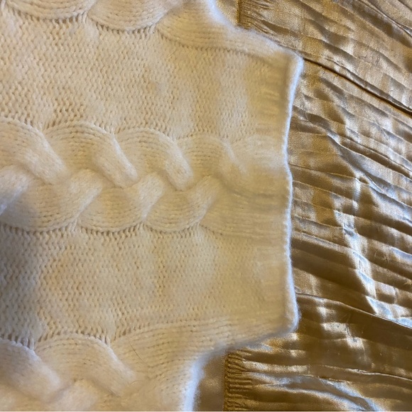 Madewell Cream Cable Knit Turtleneck Sweater - Picture 5 of 6